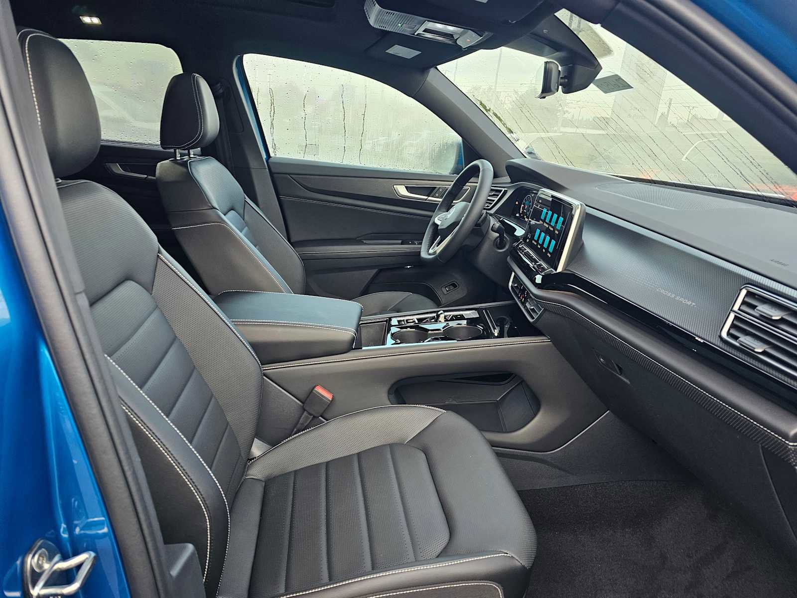 New 2024 Volkswagen Atlas Cross Sport SEL R-Line image 11