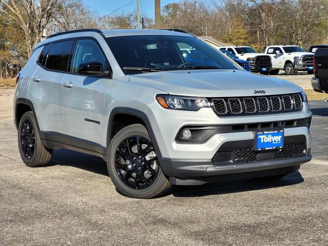 New 2026 Jeep Compass Latitude image 2