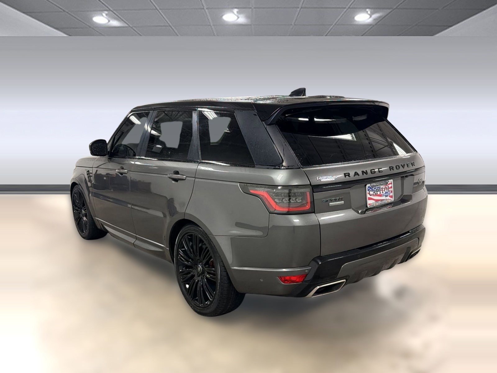 Used 2018 Land Rover Range Rover Sport Supercharged image 3