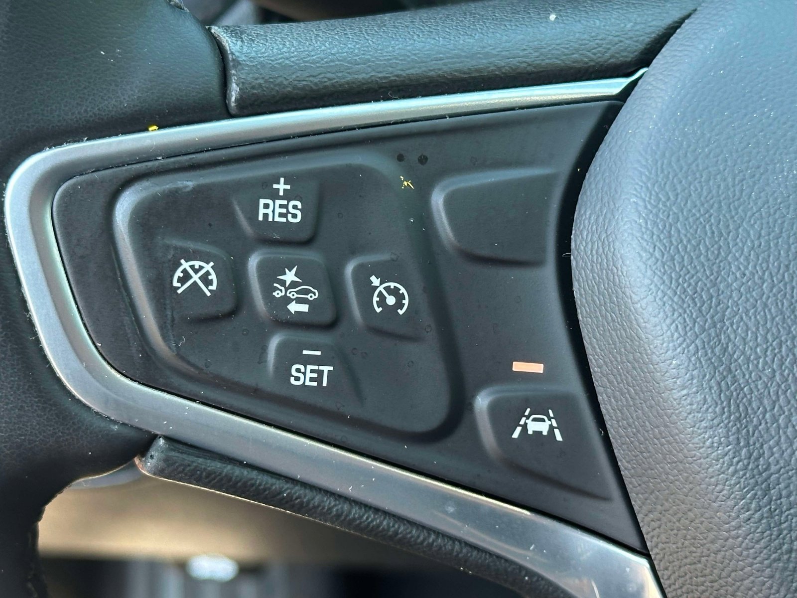 Used 2023 Chevrolet Equinox LT FWD image 21