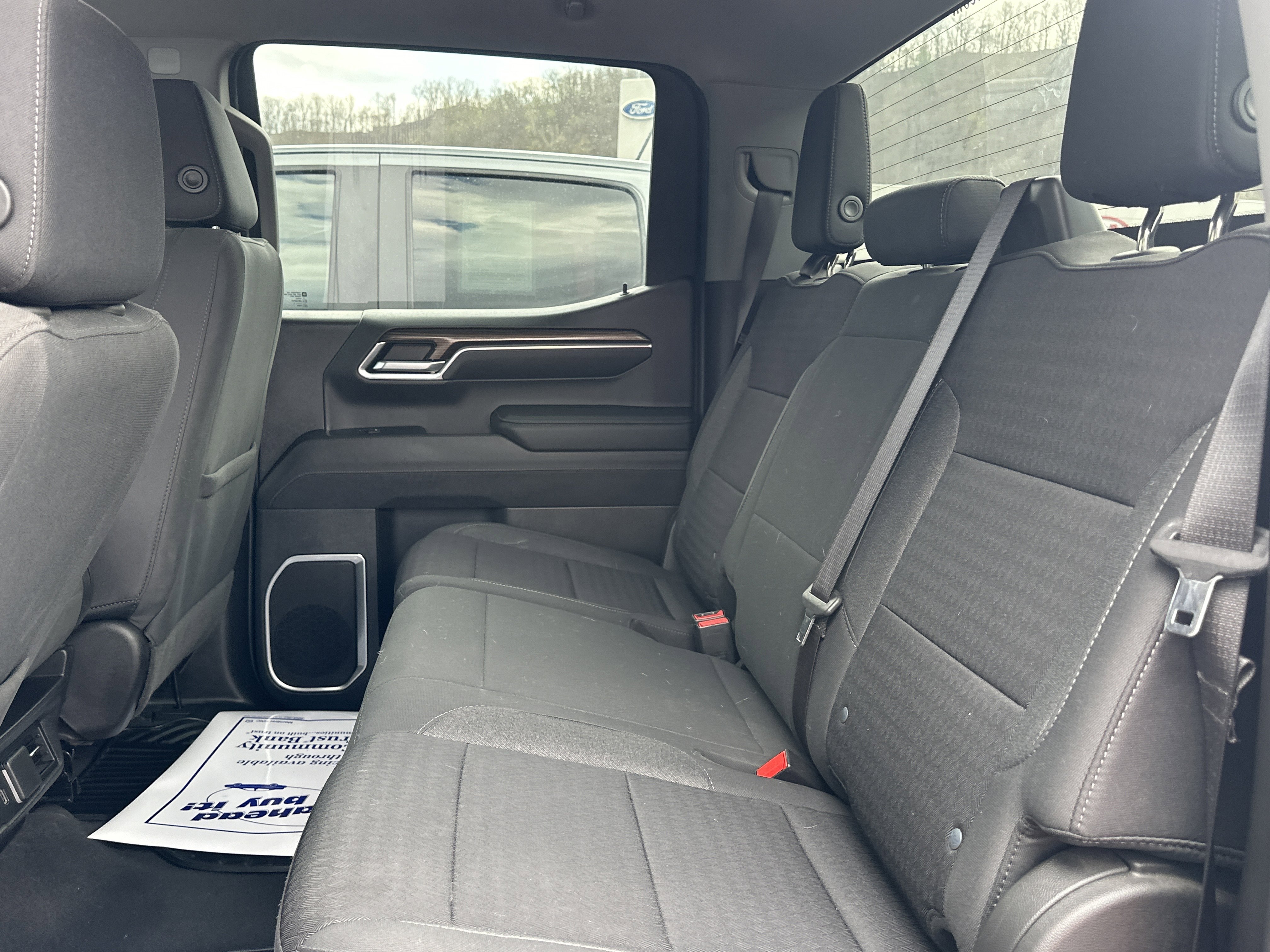 Used 2023 Chevrolet Silverado 1500 LT image 18