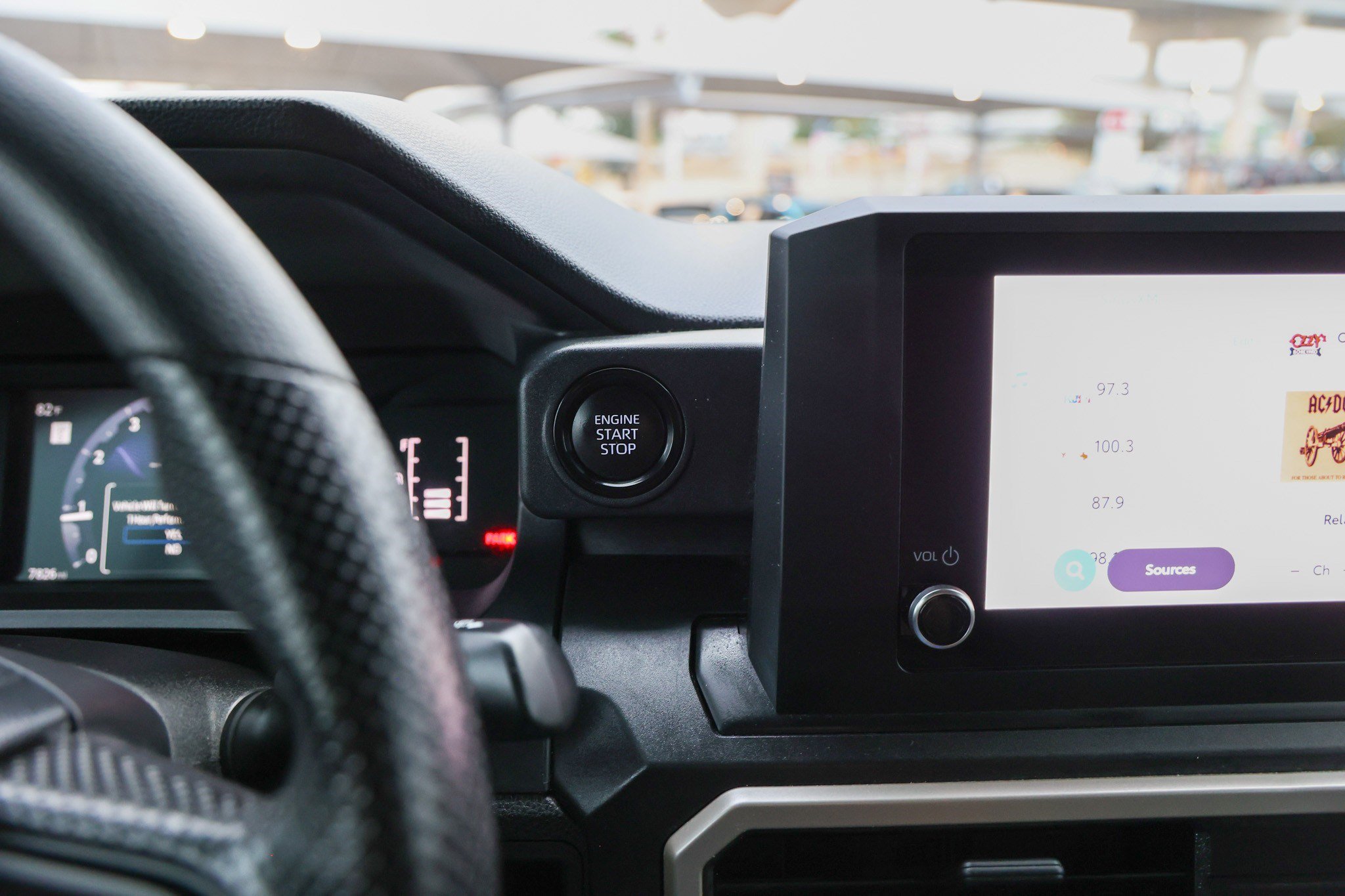 Certified 2025 Toyota Tacoma SR AWD/4WD image 19