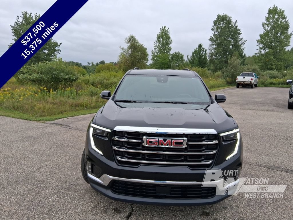Used 2024 GMC Acadia Elevation w/ Trailering Package AWD/4WD image 10