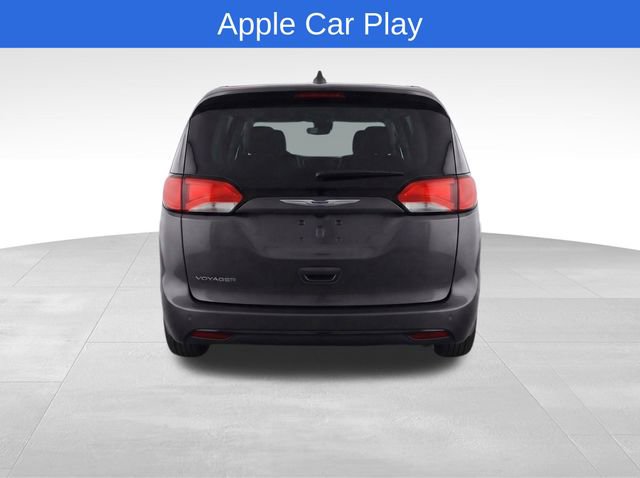 Used 2023 Chrysler Voyager LX FWD image 7