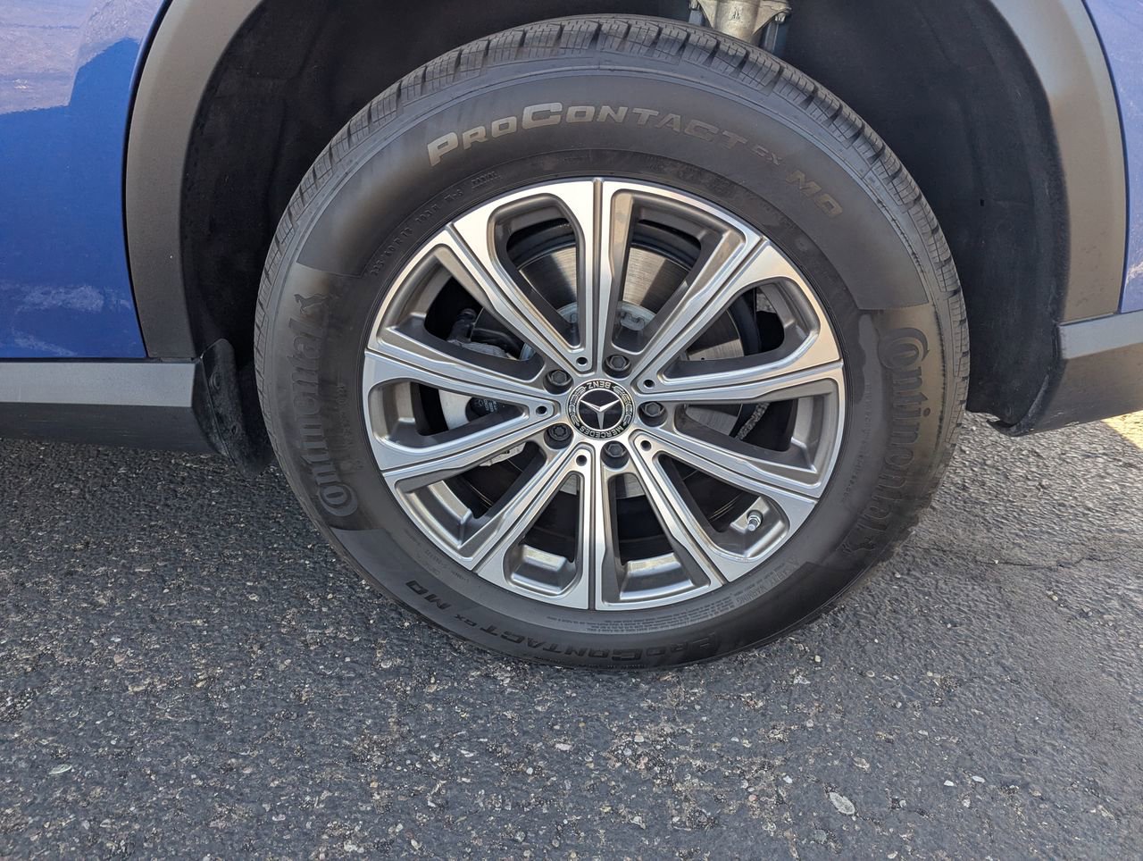 Used 2024 Mercedes-Benz GLC 300 4MATIC image 7