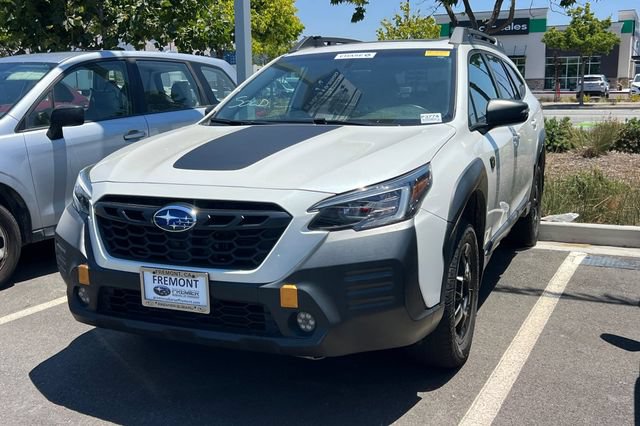 Used 2022 Subaru Outback Wilderness AWD/4WD image 2