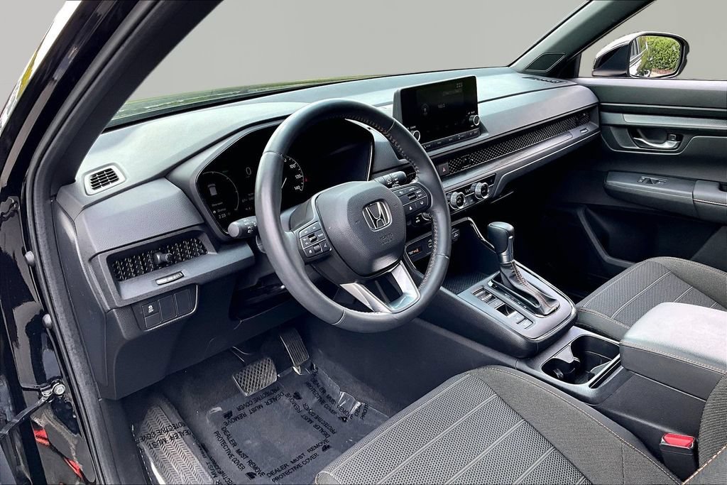 Certified 2025 Honda CR-V Sport image 12
