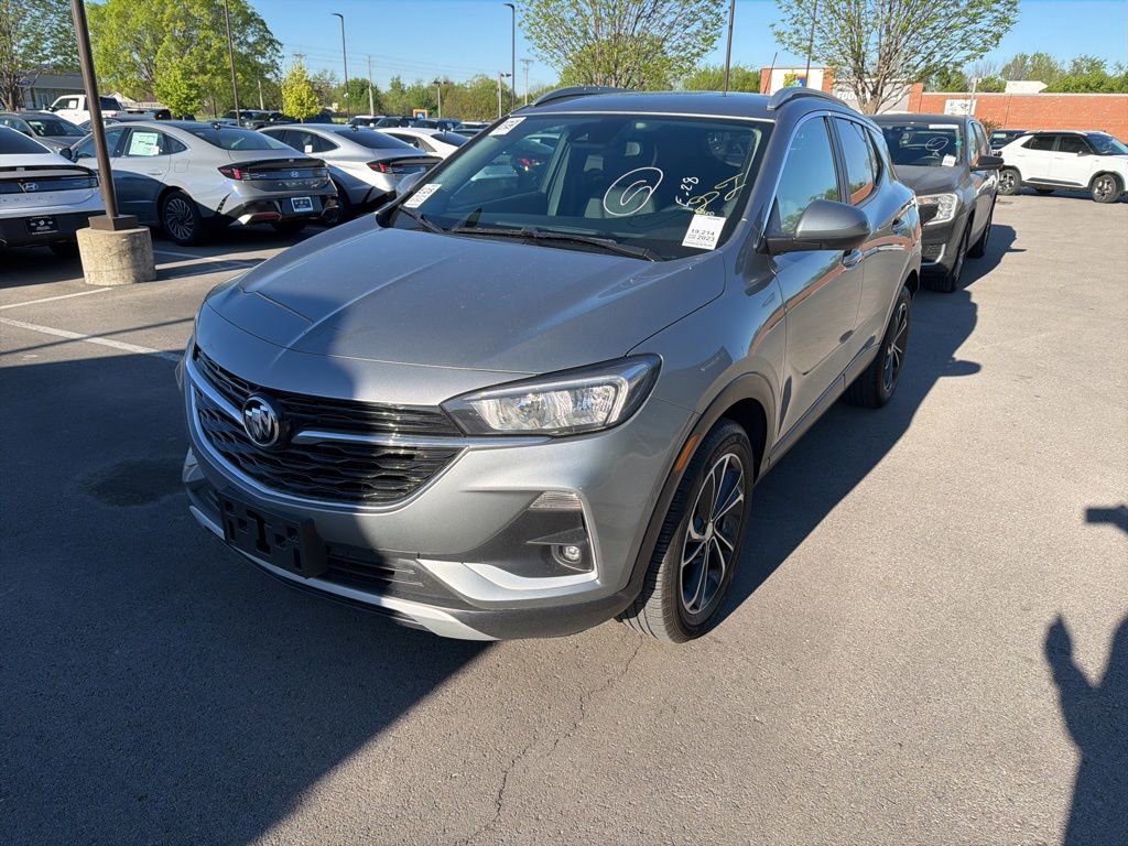 Used 2023 Buick Encore GX Select image 2
