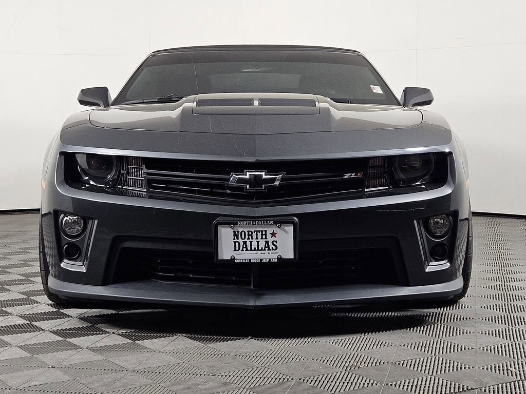 Used 2015 Chevrolet Camaro ZL1 RWD image 2