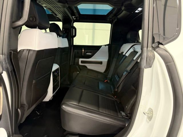 Used 2024 GMC Hummer EV 3X AWD/4WD image 18
