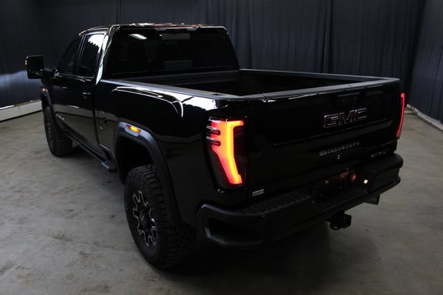 Used 2025 GMC Sierra 2500 AT4X AWD/4WD image 48