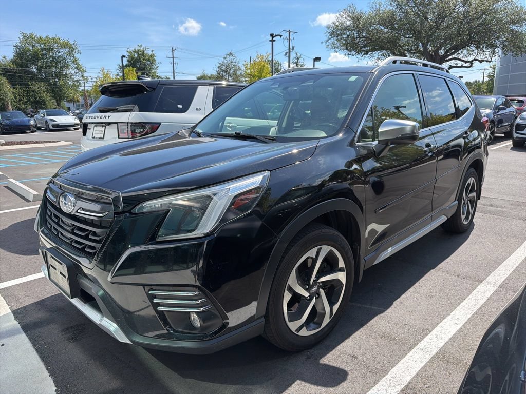 Used 2022 Subaru Forester Touring AWD/4WD image 1