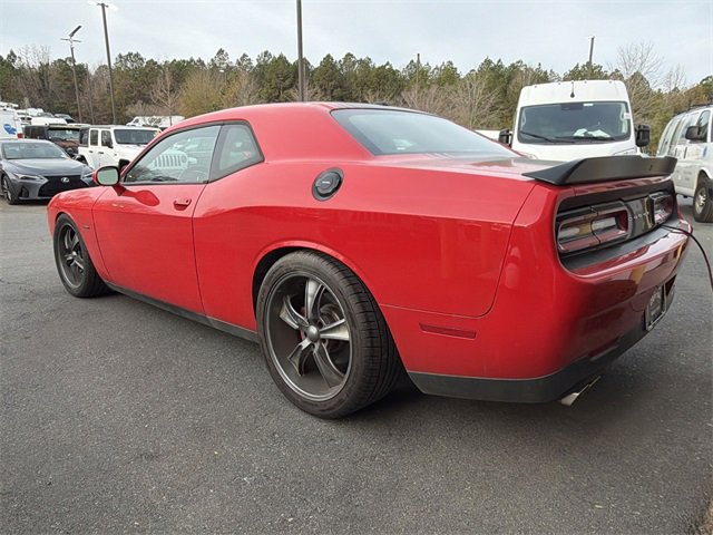 Used 2016 Dodge Challenger R/T image 6