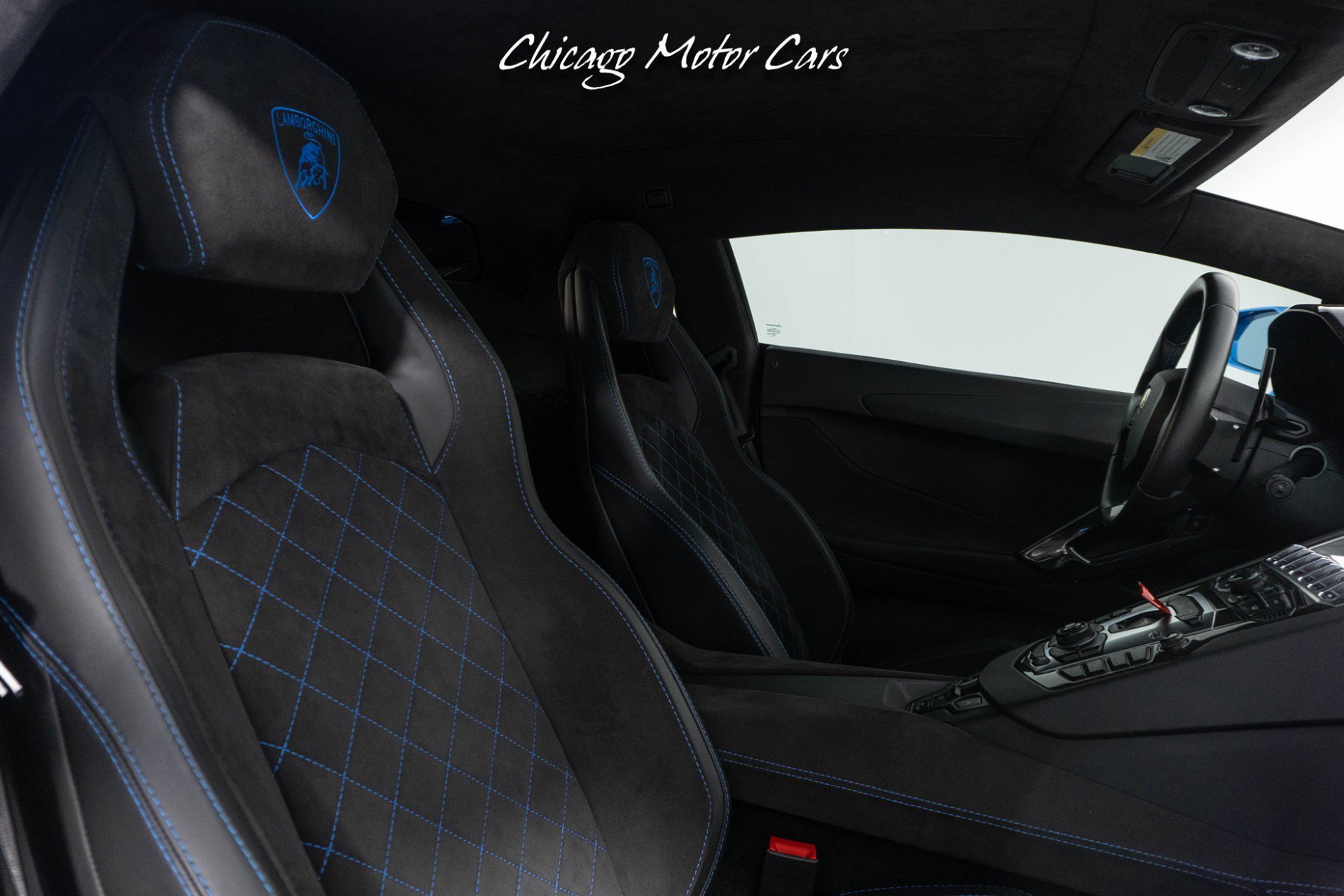 Used 2018 Lamborghini Aventador S AWD/4WD image 37