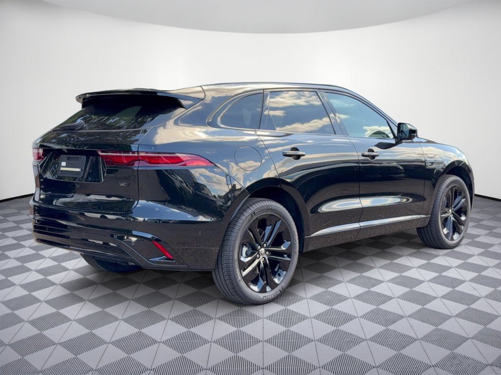 New 2026 Jaguar F-PACE R-Dynamic S AWD/4WD image 9