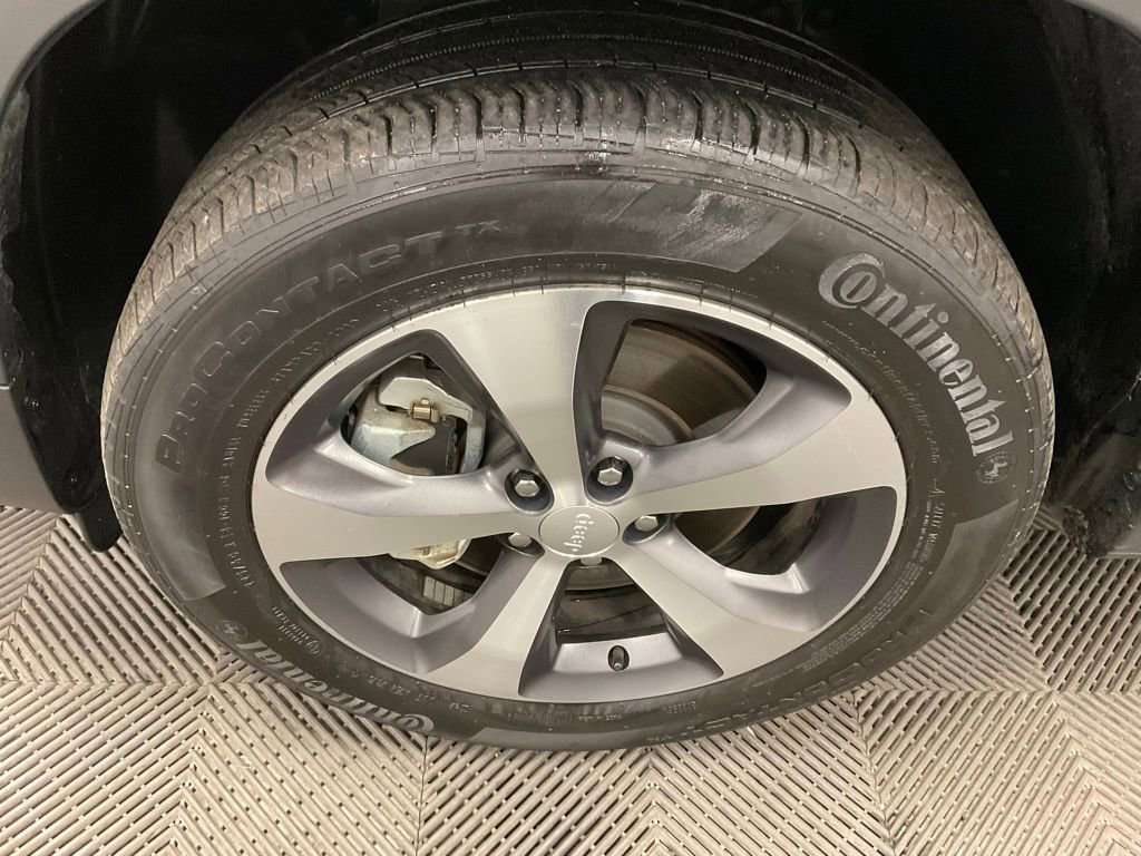 Used 2022 Jeep Cherokee Limited image 13