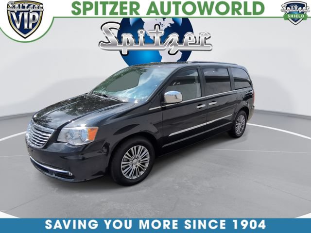 Used 2014 Chrysler Town & Country Touring-L w/ Driver Convenience Group FWD image 4