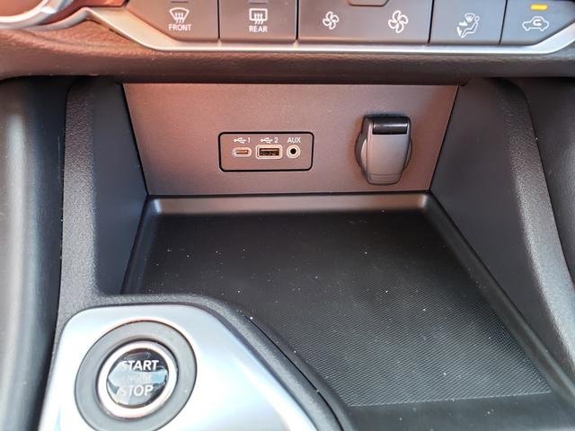 Used 2022 Nissan Sentra SR w/ Midnight Edition image 18
