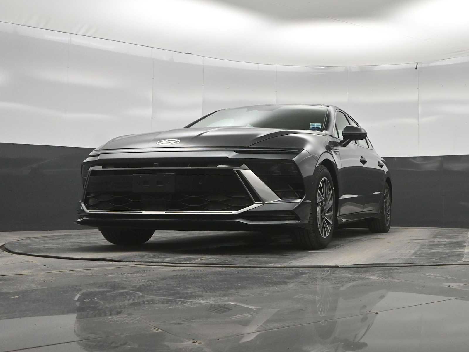 New 2026 Hyundai Sonata Limited FWD image 37