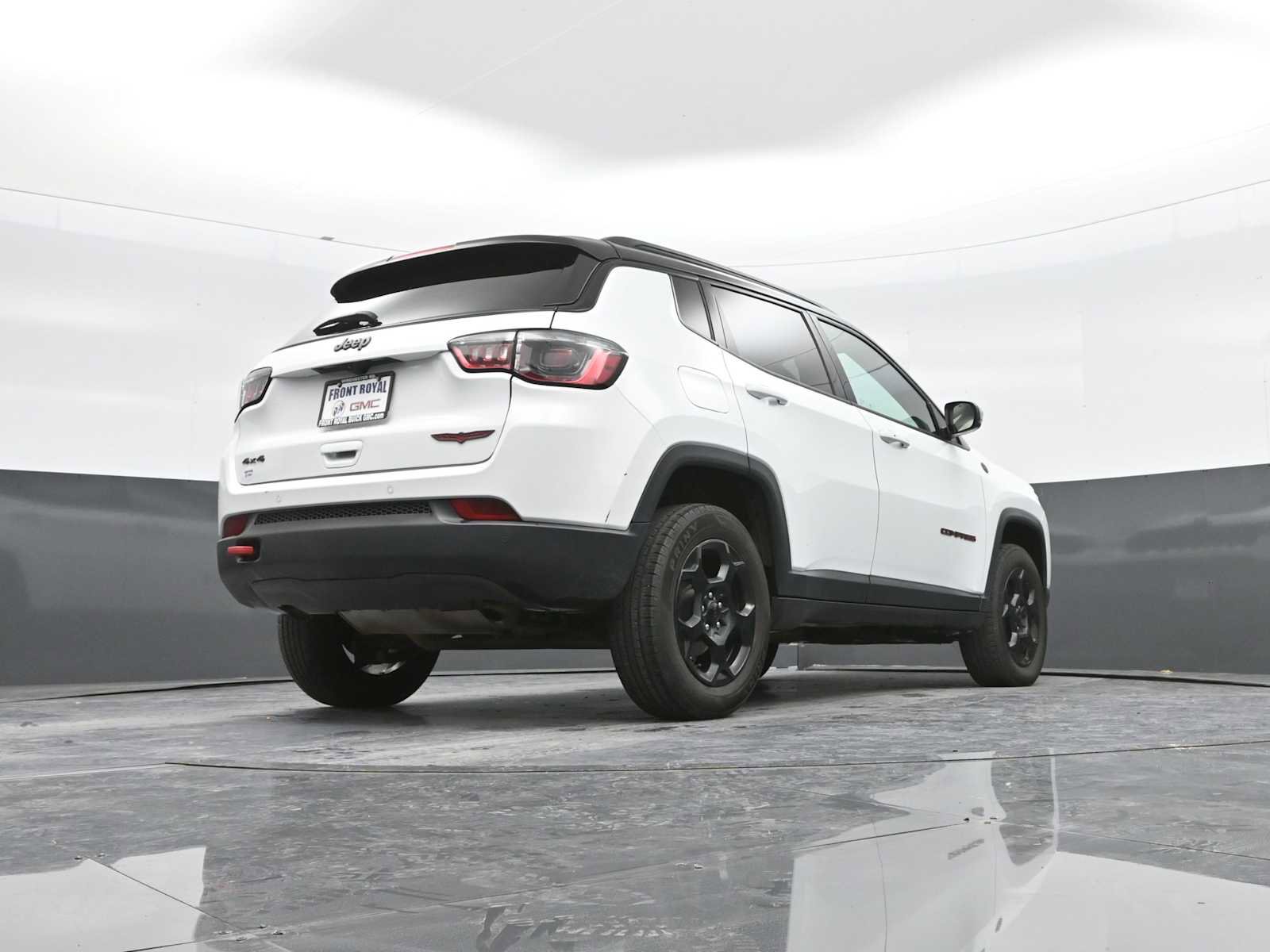 Used 2024 Jeep Compass Trailhawk image 44