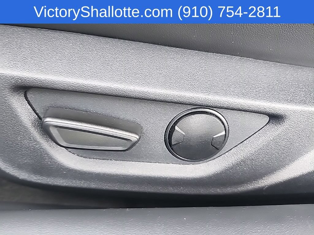 Used 2025 Ford Mustang GT Premium RWD image 18