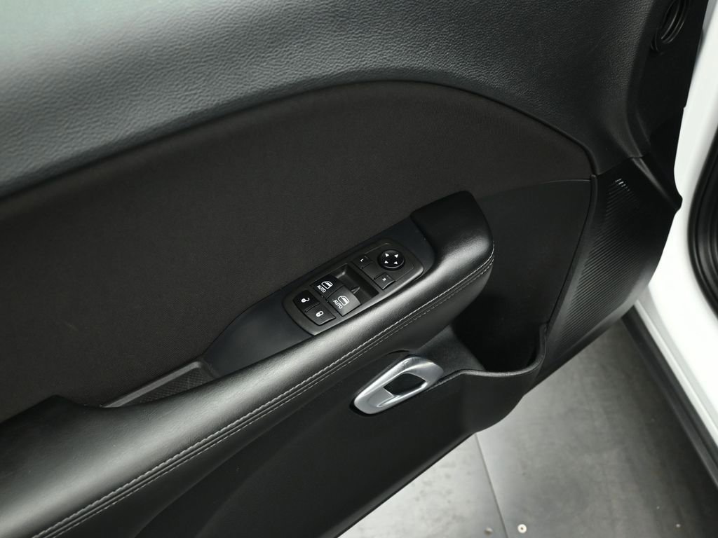 Used 2021 Dodge Challenger GT w/ Blacktop Package image 9