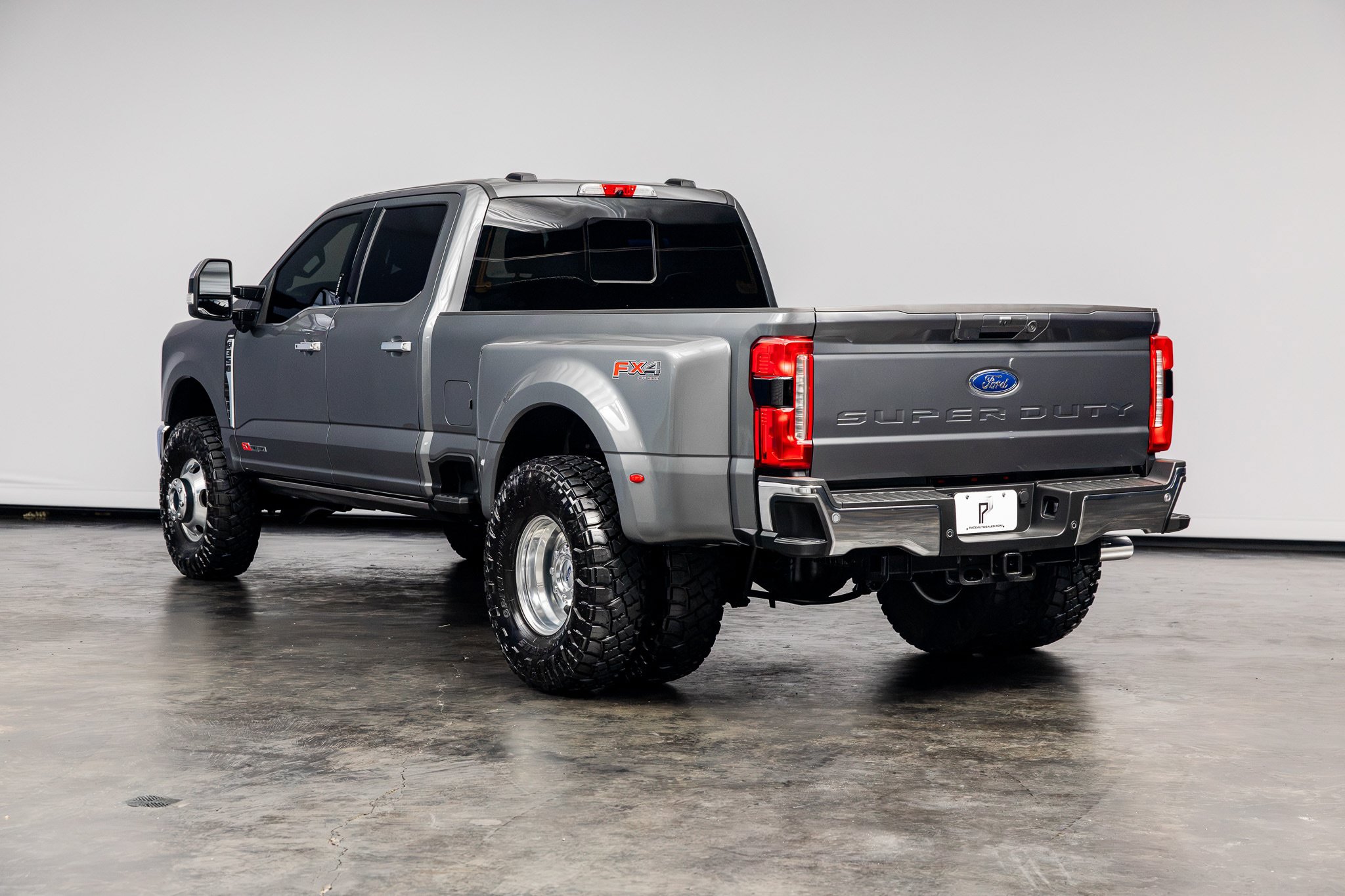 Used 2026 Ford F350 Lariat w/ Lariat Ultimate Package AWD/4WD image 15