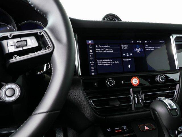 New 2026 Porsche Macan Turbo AWD/4WD image 13