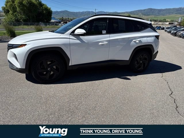 Used 2022 Hyundai Tucson Limited AWD/4WD image 2