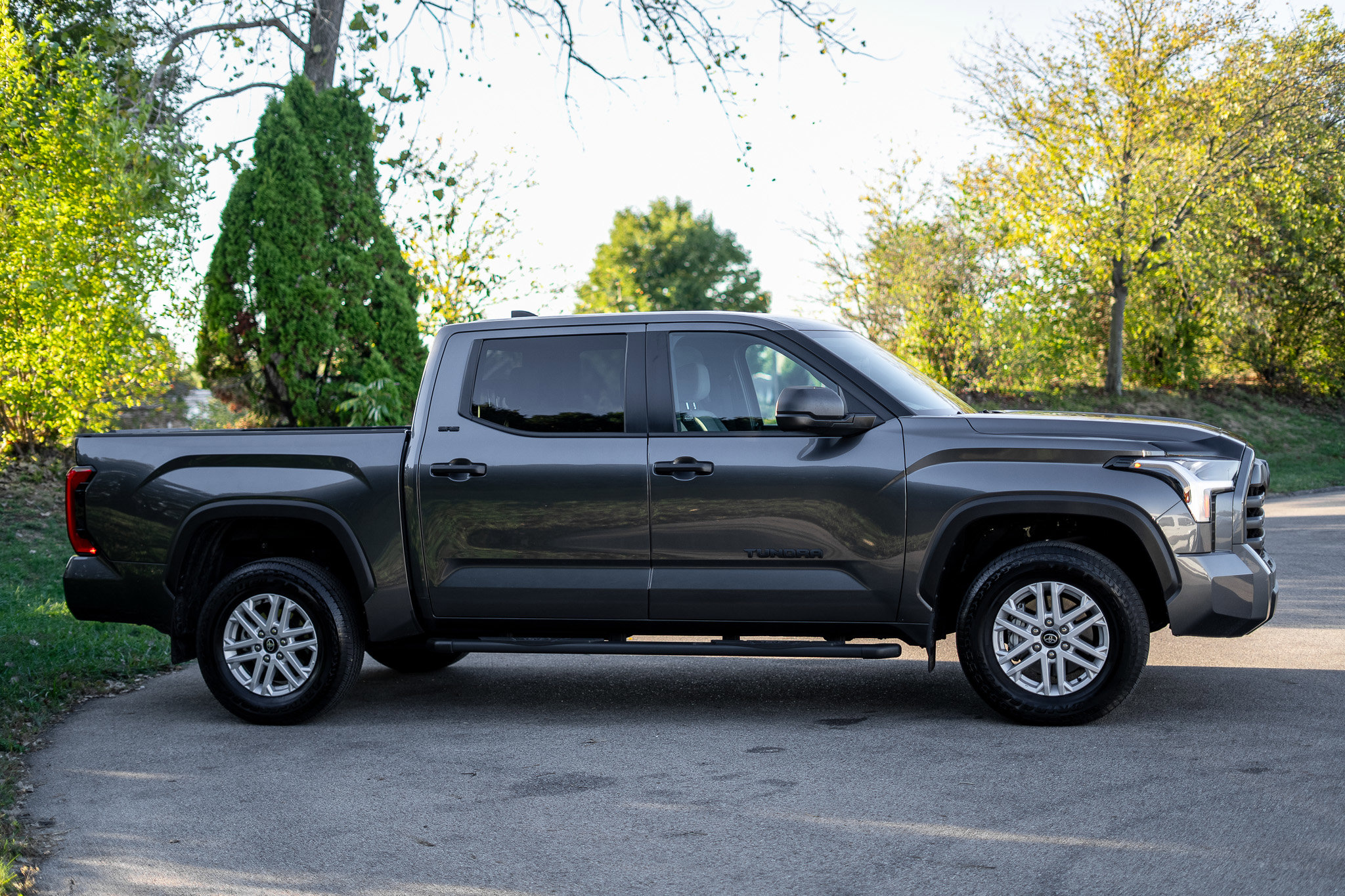 Used 2025 Toyota Tundra SR5 image 4