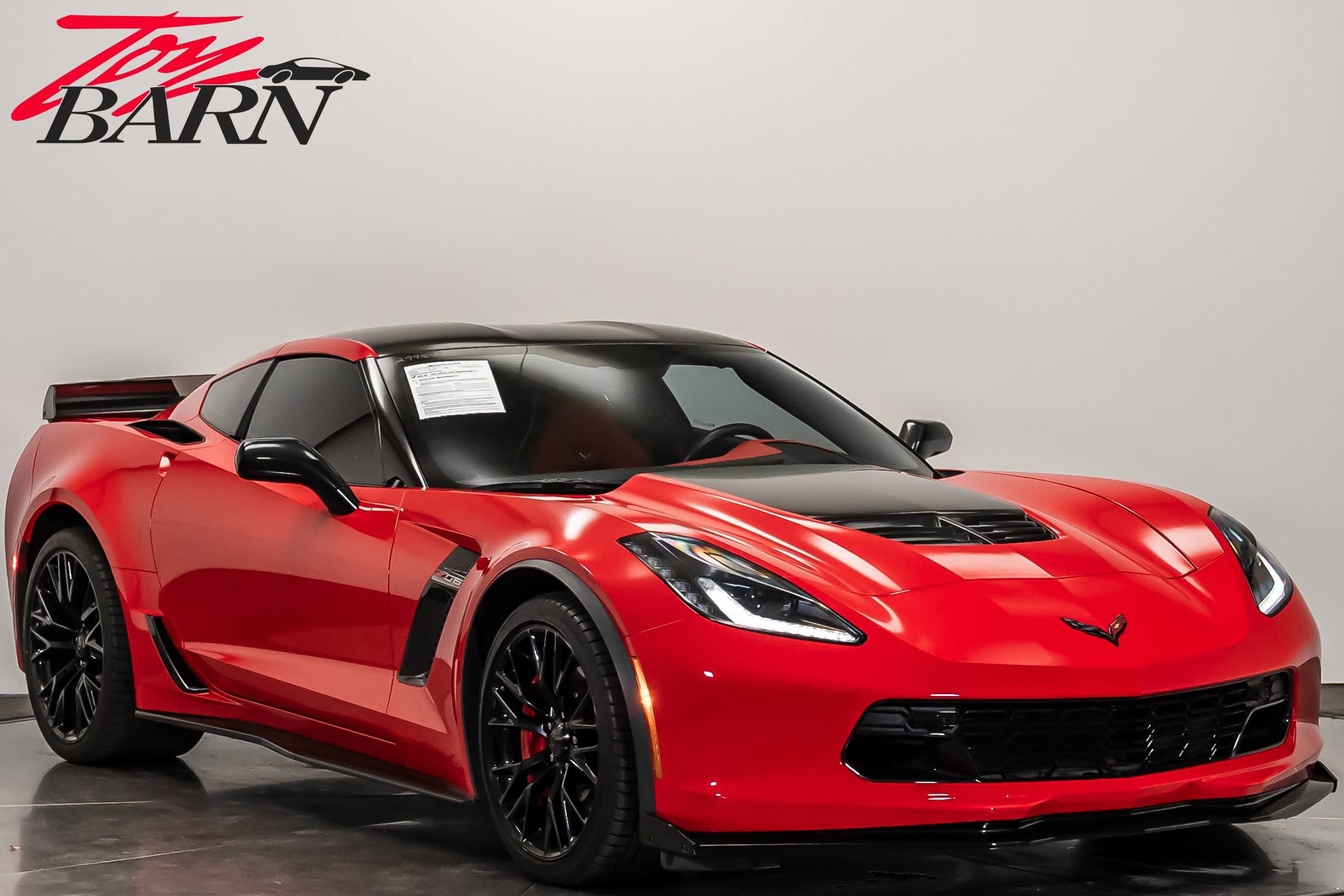 Used 2016 Chevrolet Corvette Z06 w/ 3LZ Preferred Equipment Group image 15