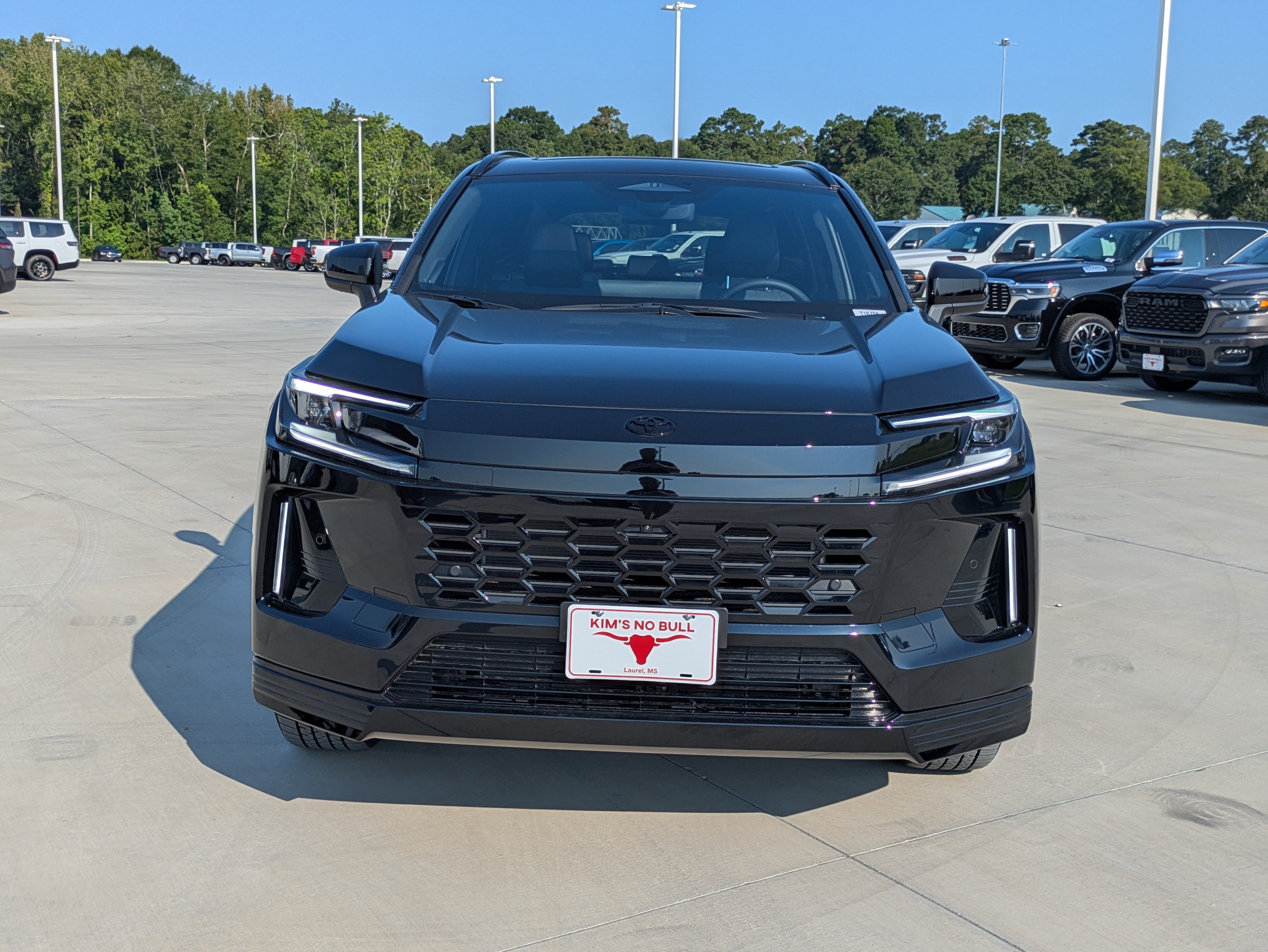 New 2026 Toyota RAV4 XSE AWD/4WD image 8