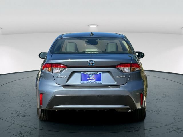 Used 2021 Toyota Corolla LE FWD image 5