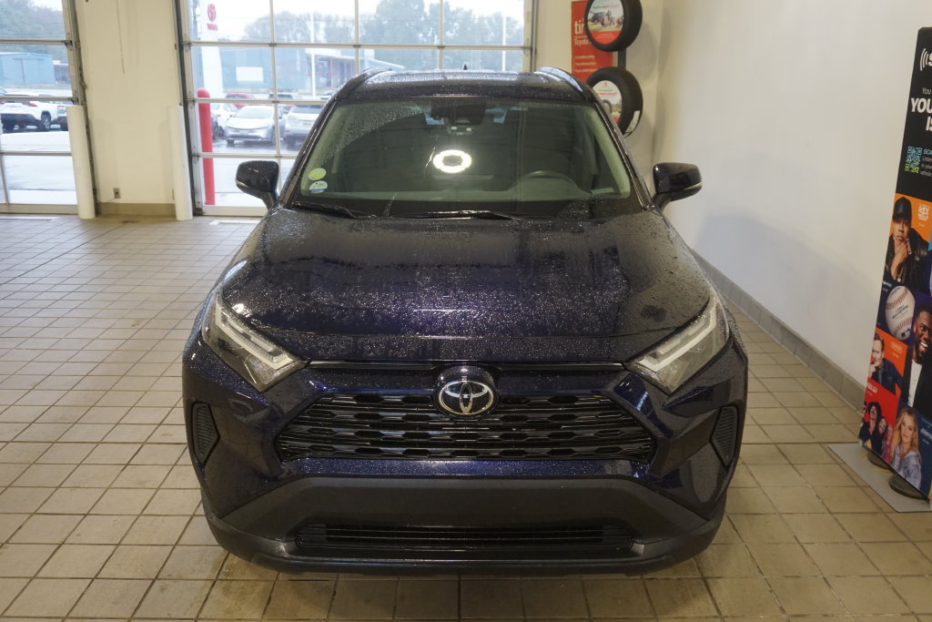 Used 2023 Toyota RAV4 XLE w/ Convenience Package AWD/4WD image 14