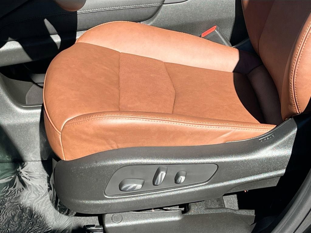 New 2025 Cadillac XT5 Premium Luxury w/ Technology Package image 20
