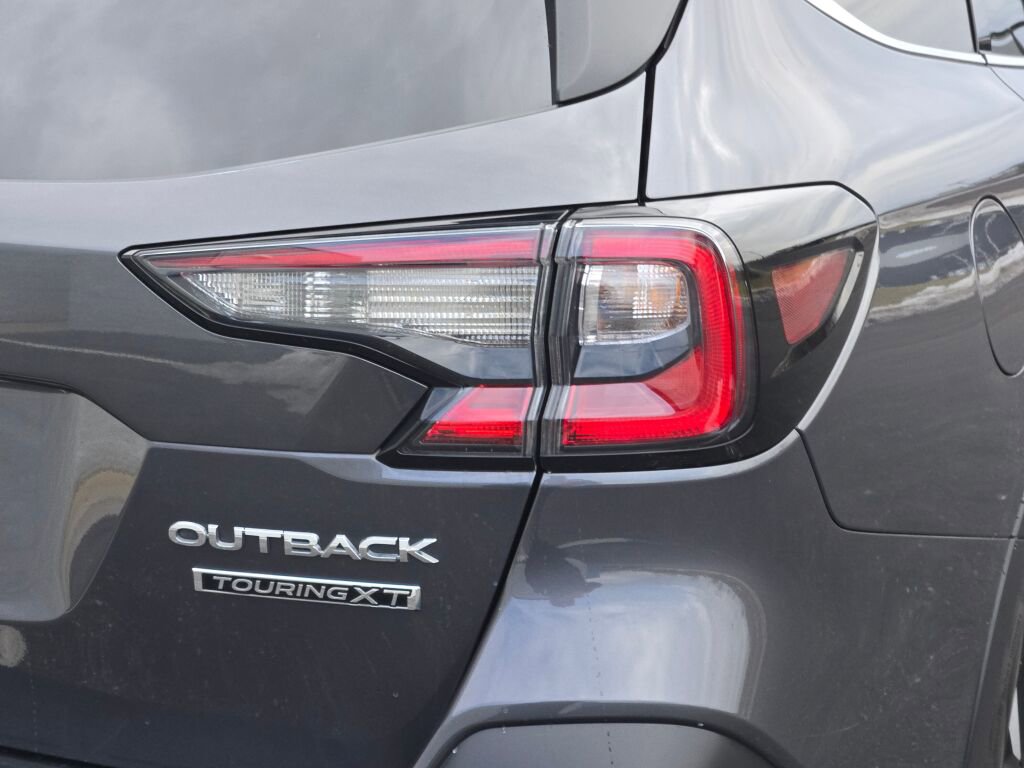 Certified 2021 Subaru Outback Touring XT image 12