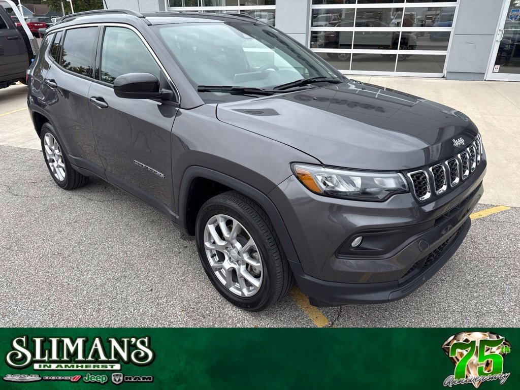 Used 2024 Jeep Compass Latitude