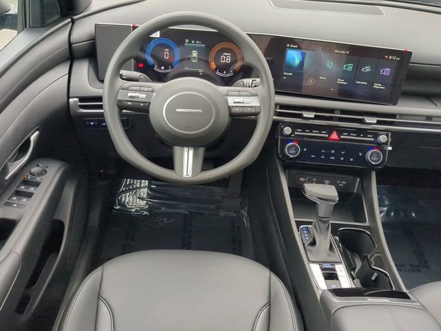 New 2025 Hyundai Santa Cruz SEL image 16