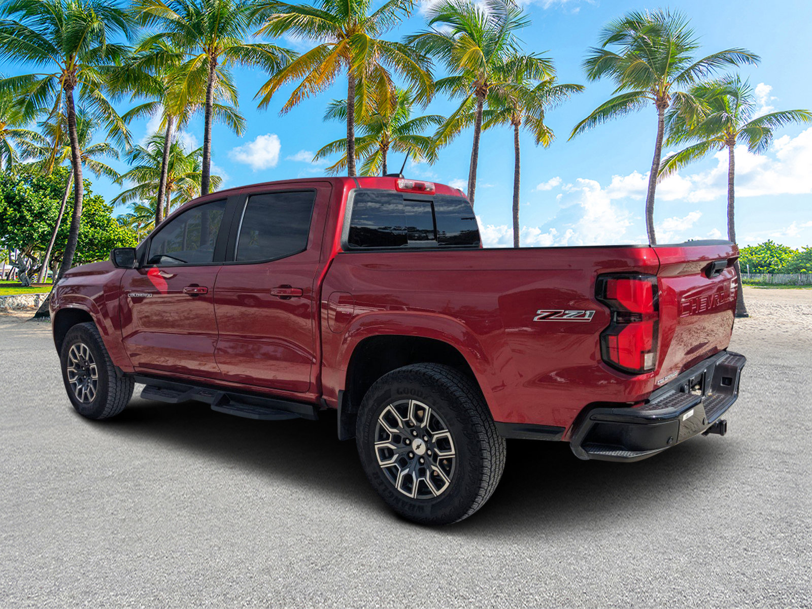 Certified 2023 Chevrolet Colorado Z71 w/ Z71 Convenience Package 2 image 6