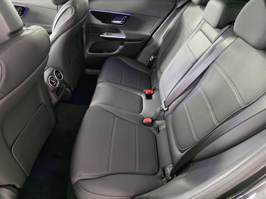 New 2026 Mercedes-Benz GLC 300 image 11