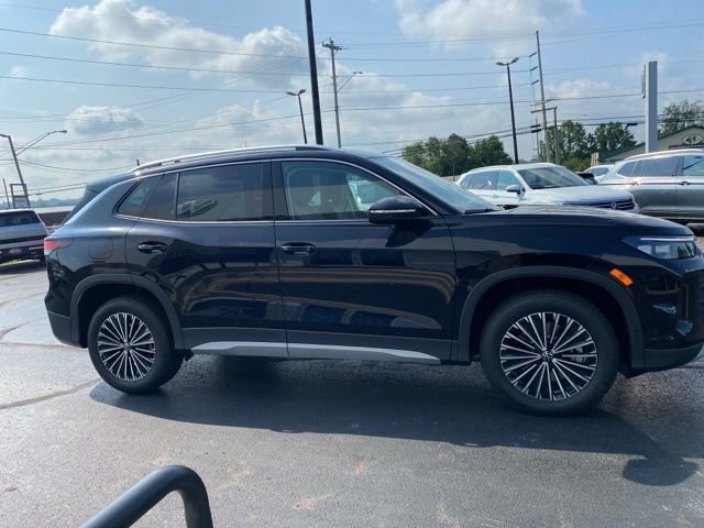 New 2025 Volkswagen Tiguan S image 9