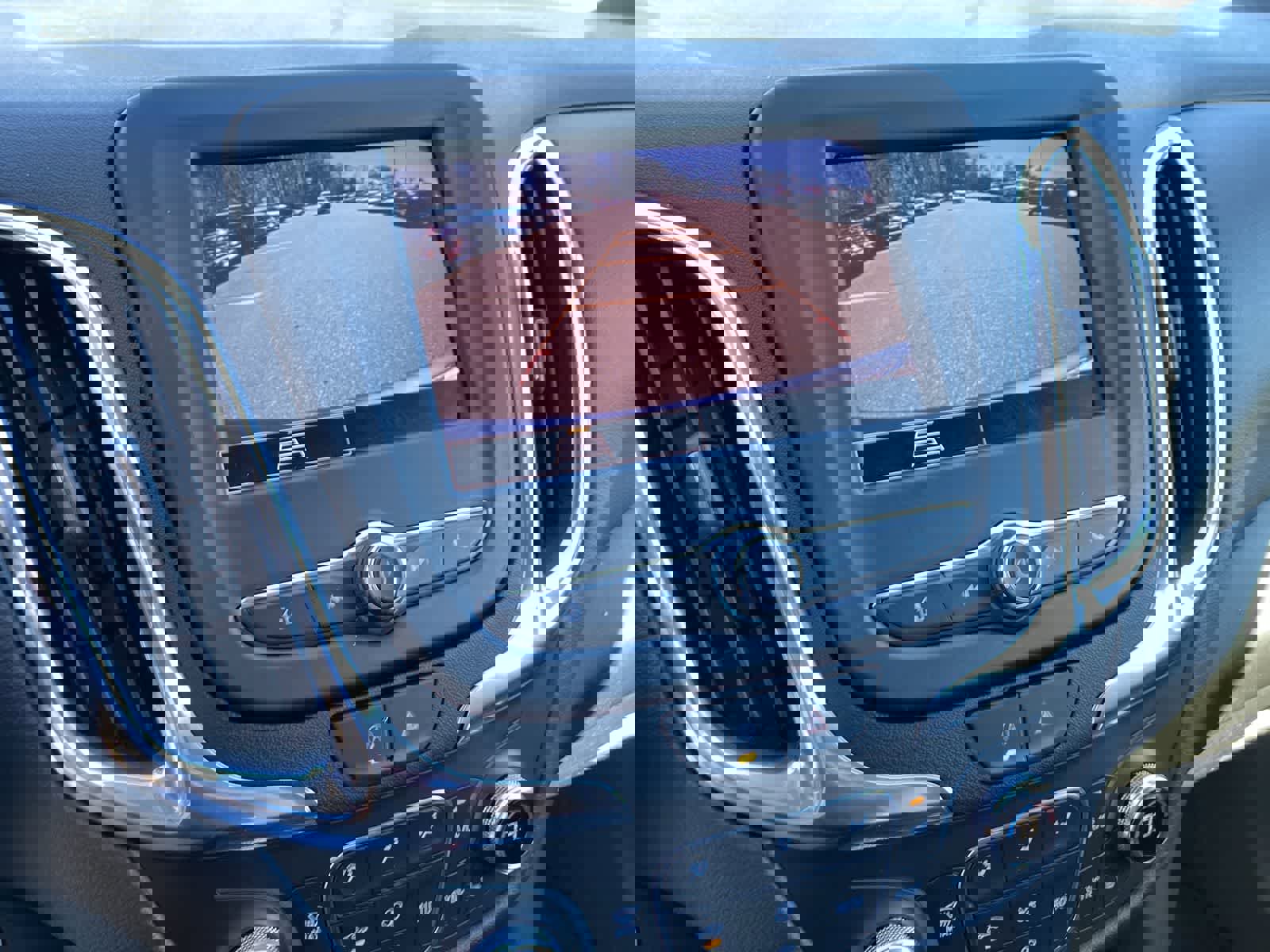 Used 2024 Chevrolet Equinox LT image 32