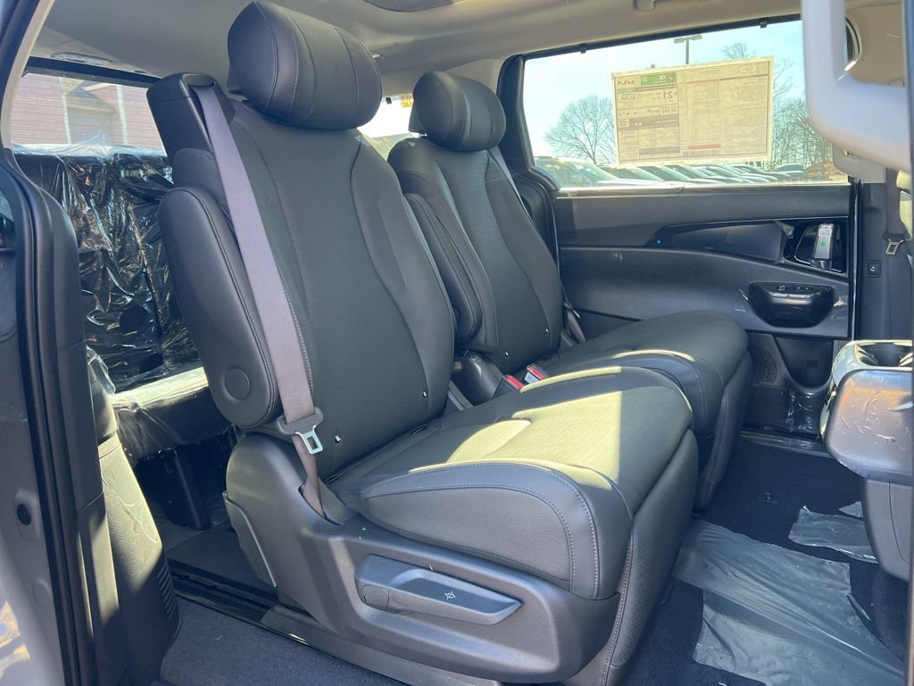 New 2026 Kia Carnival SX Prestige image 13