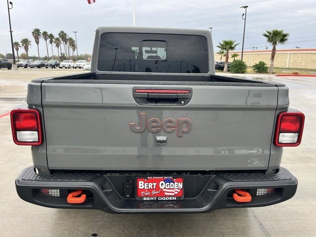 Used 2023 Jeep Gladiator Mojave w/ Cold Weather Group image 5