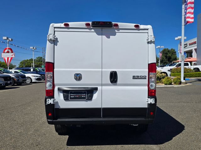 Used 2025 RAM ProMaster 2500 FWD image 5