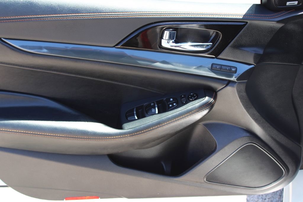Used 2023 Nissan Maxima SR w/ Sport Mat Group FWD image 33