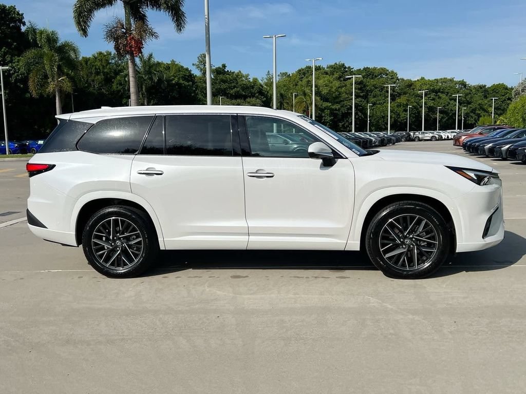 Certified 2026 Lexus TX 350 AWD w/ Technology Package image 8