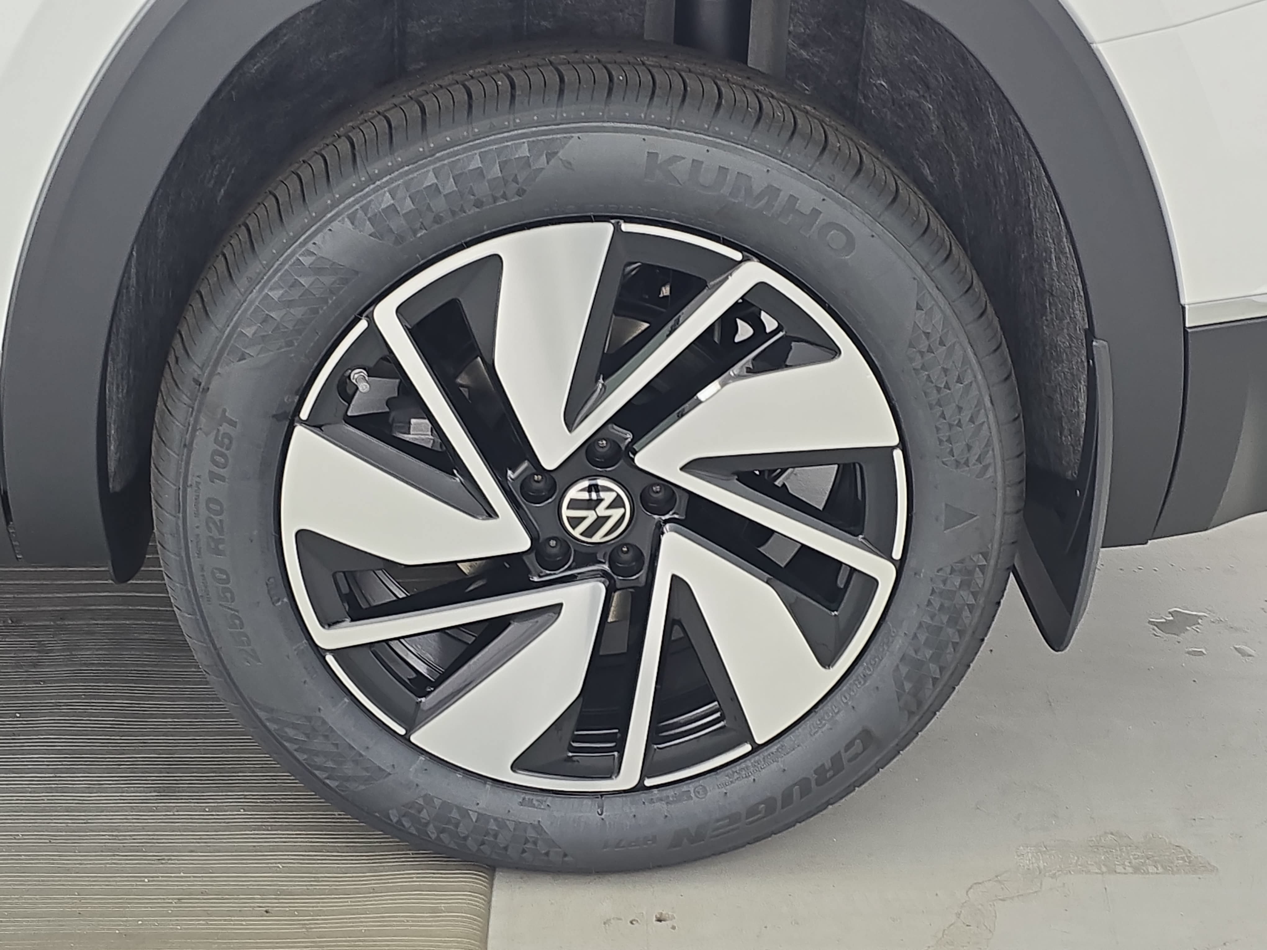 New 2026 Volkswagen Atlas SEL AWD/4WD image 33