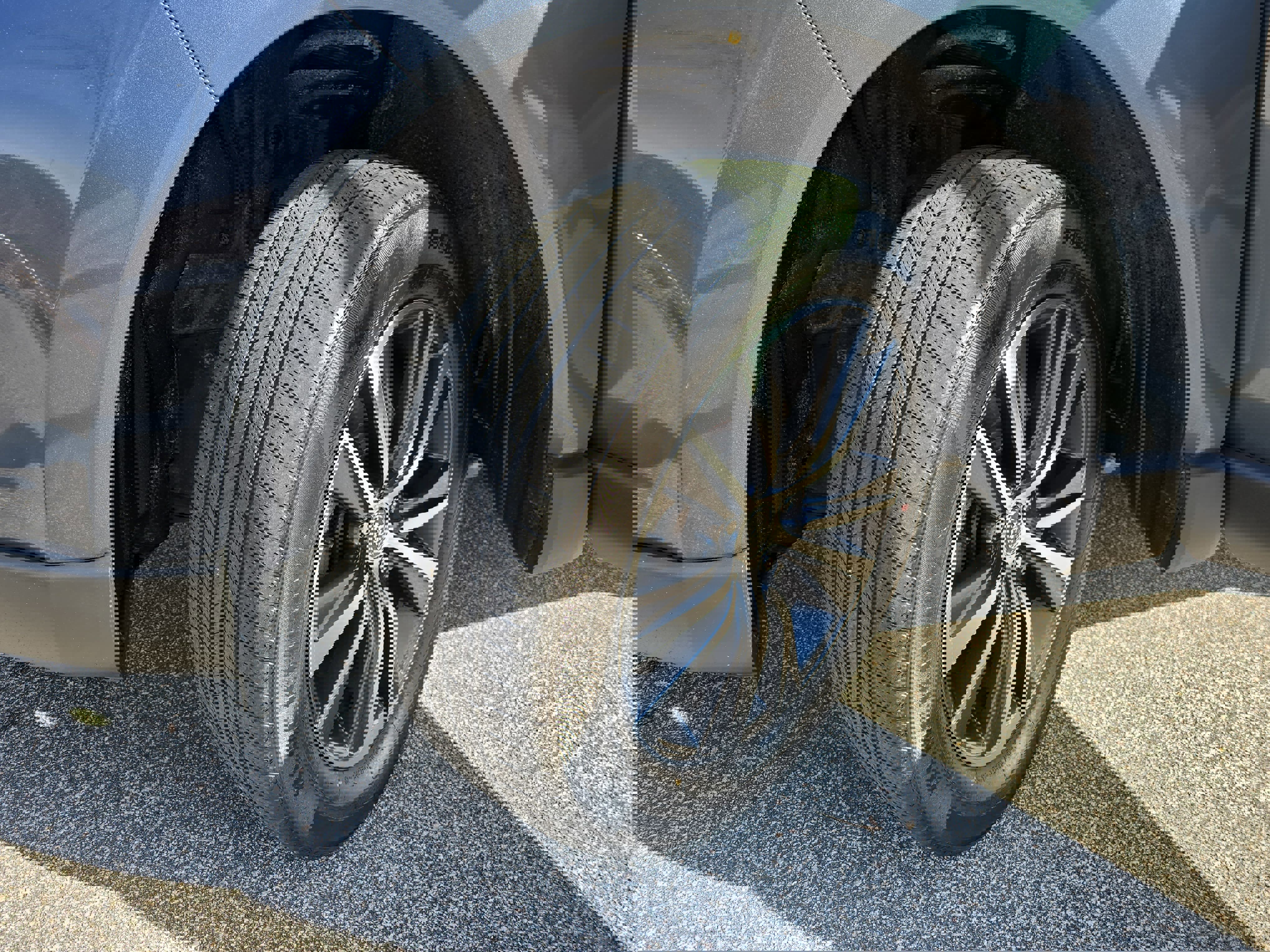 Used 2021 Toyota Venza LE image 31