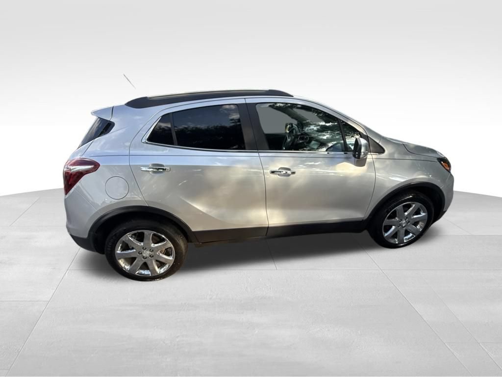 Used 2017 Buick Encore Essence w/ Experience Buick Package FWD image 8